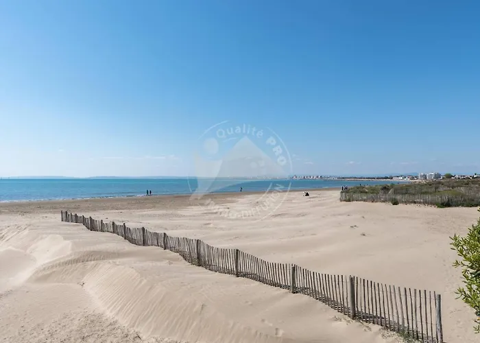 As18069 - P3 Vue Mer Exceptionnelle , Sur La Plage A 2 Pas Du Centre Ville